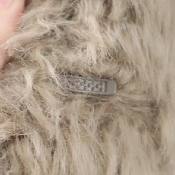 LAUNDRY BY SHELLI SEGAL FAUX FUR MID LENGTH COAT SIZE XS - Picture 4 of 6